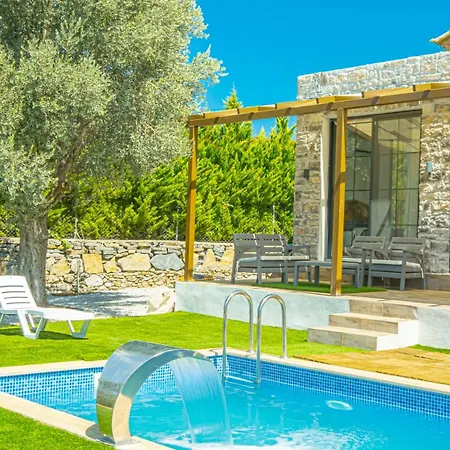 Lena Private Pool וילה *